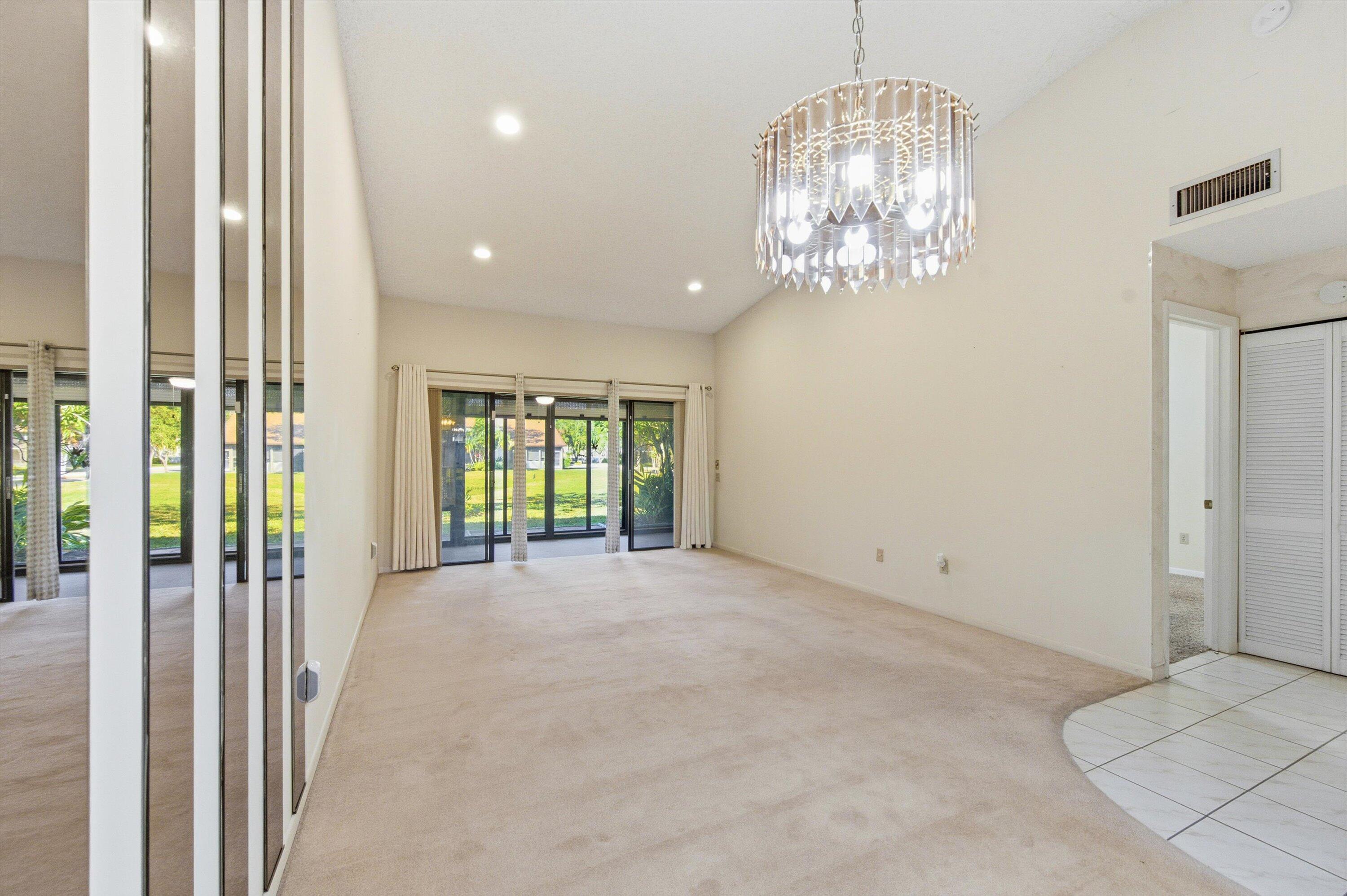 3679 Willow Bend Road, Unit C Lake Worth, FL 33467 - Photo 11 of 35 Living Room
