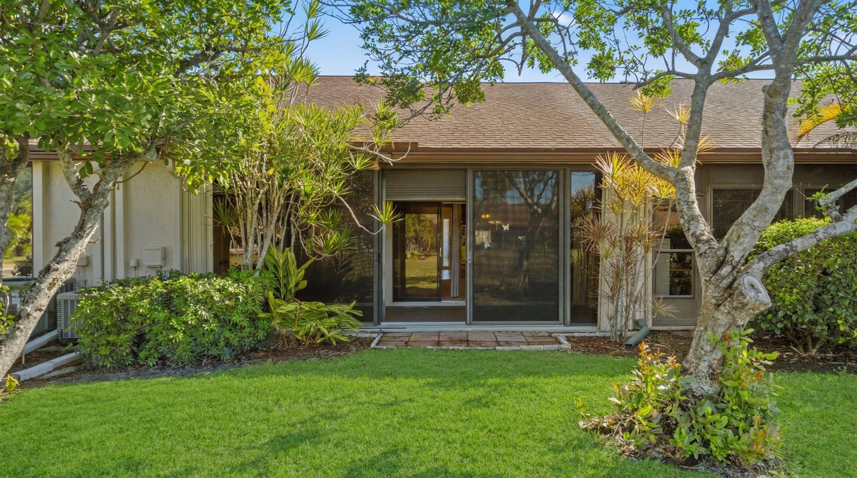 3679 Willow Bend Road, Unit C Lake Worth, FL 33467 - Photo 16 of 29 23-Back of Home