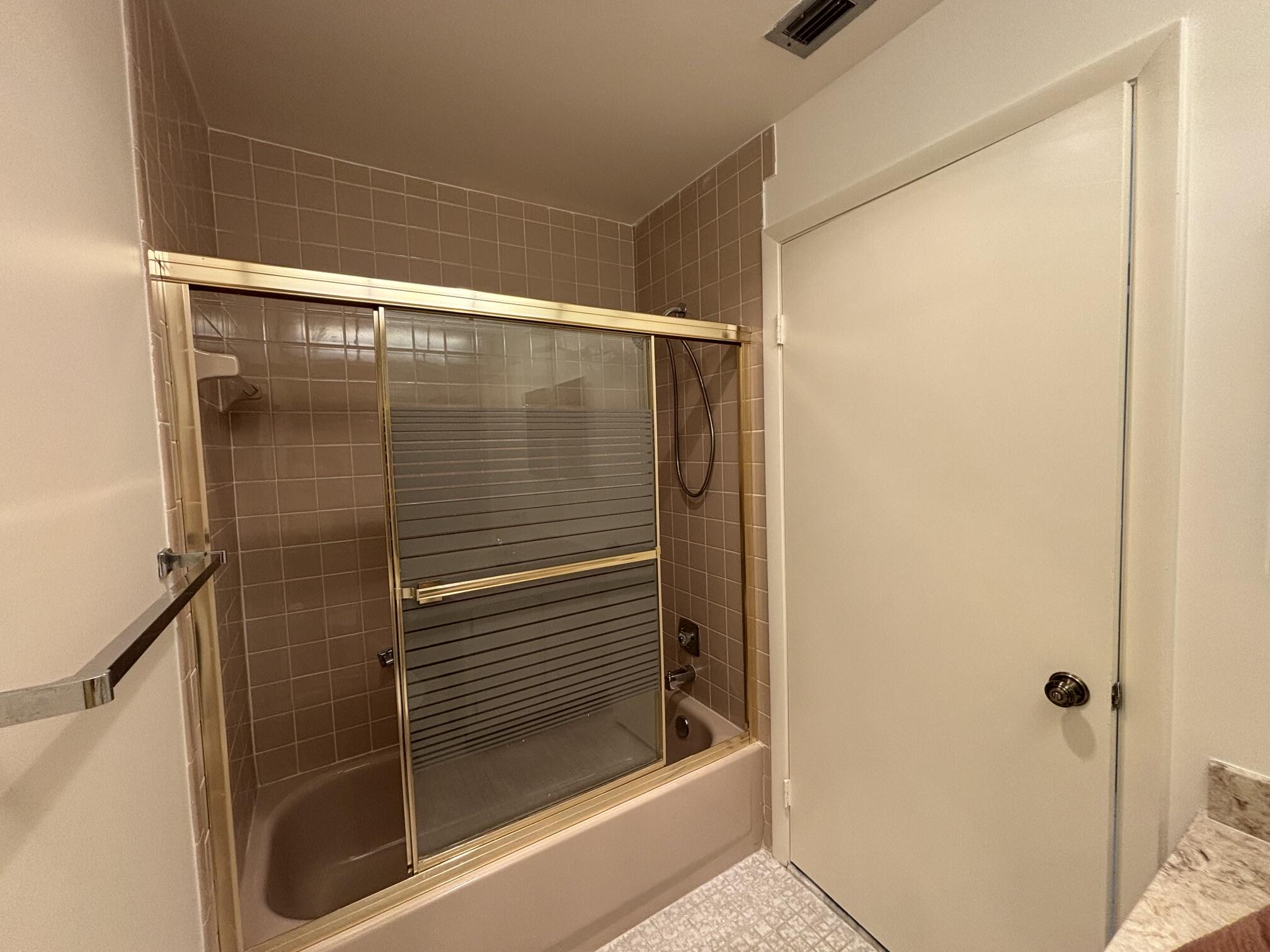 3679 Willow Bend Road, Unit C Lake Worth, FL 33467 - Photo 27 of 35 IMG_1299