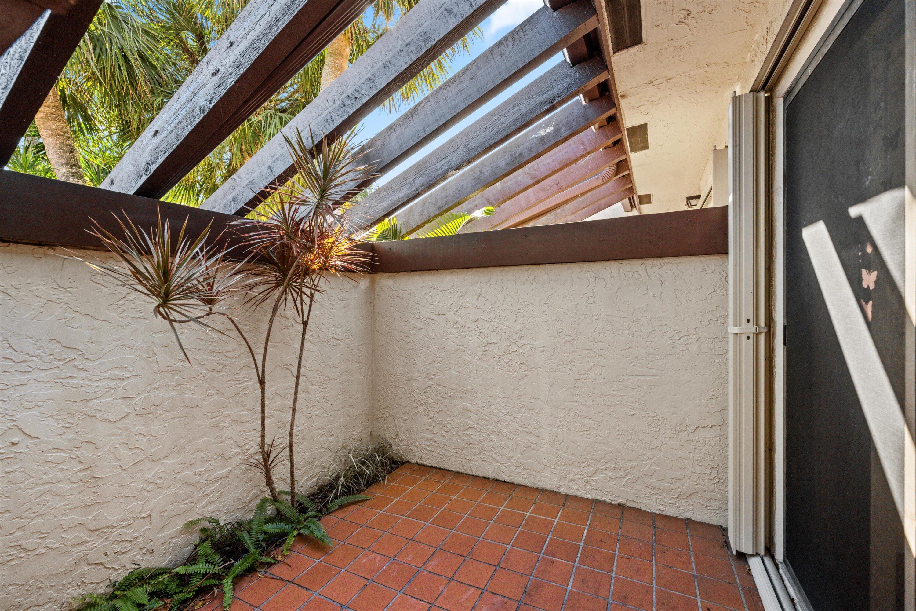 3679 Willow Bend Road, Unit C Lake Worth, FL 33467 - Photo 5 of 35 03-DSC_3251