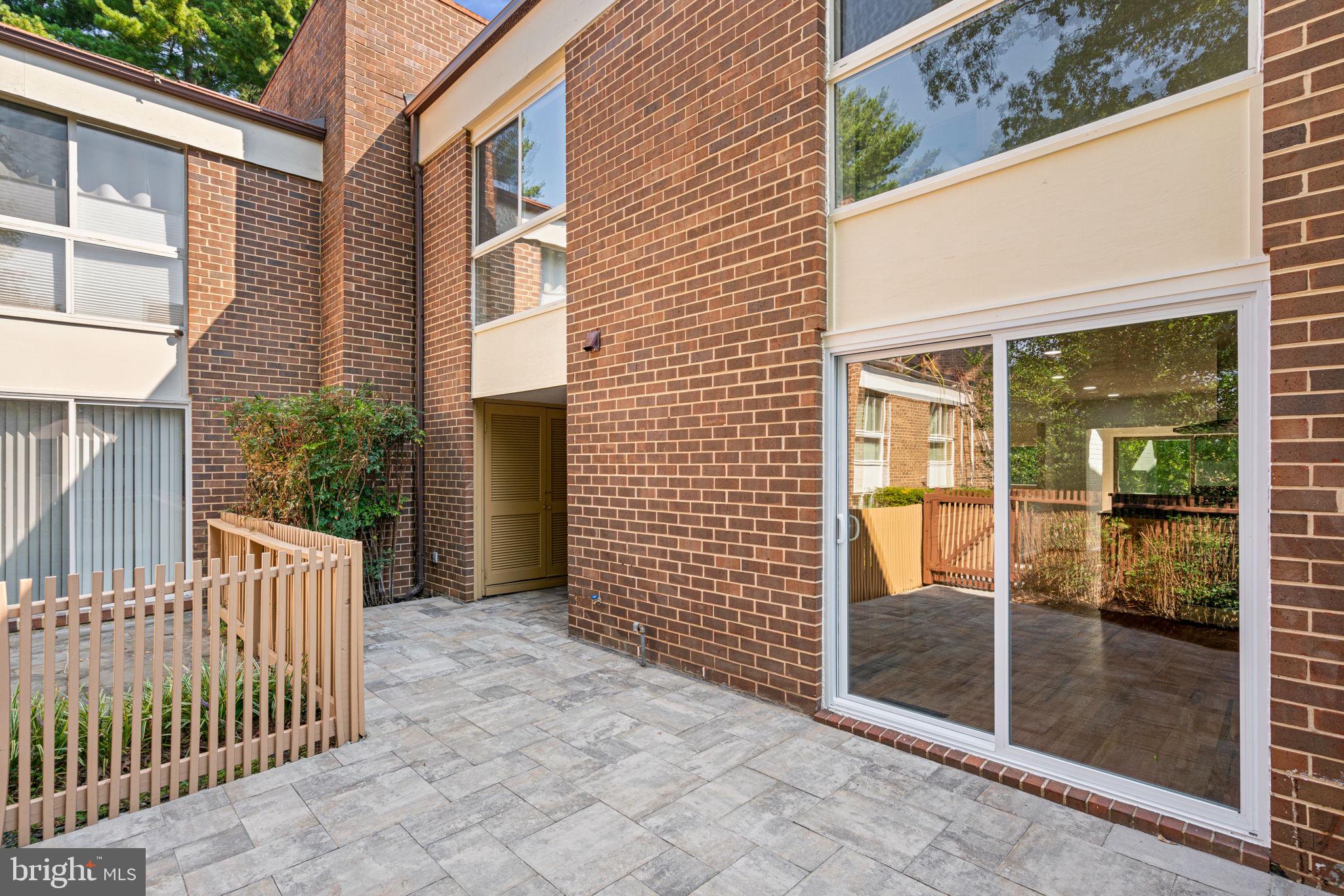 11446 Links Drive Reston, VA 20190 - Photo 3 of 87 Patio