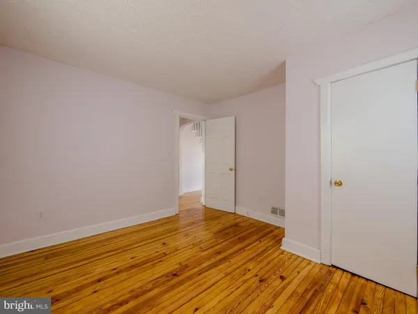 $325,000 | 139 Talbot Avenue, Holmes, PA 19043