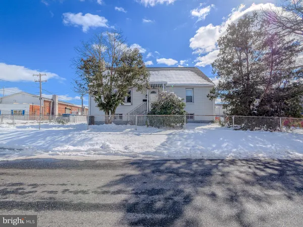 $325,000 | 139 Talbot Avenue, Holmes, PA 19043