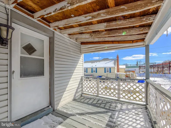 $325,000 | 139 Talbot Avenue, Holmes, PA 19043