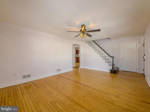 $325,000 | 139 Talbot Avenue, Holmes, PA 19043