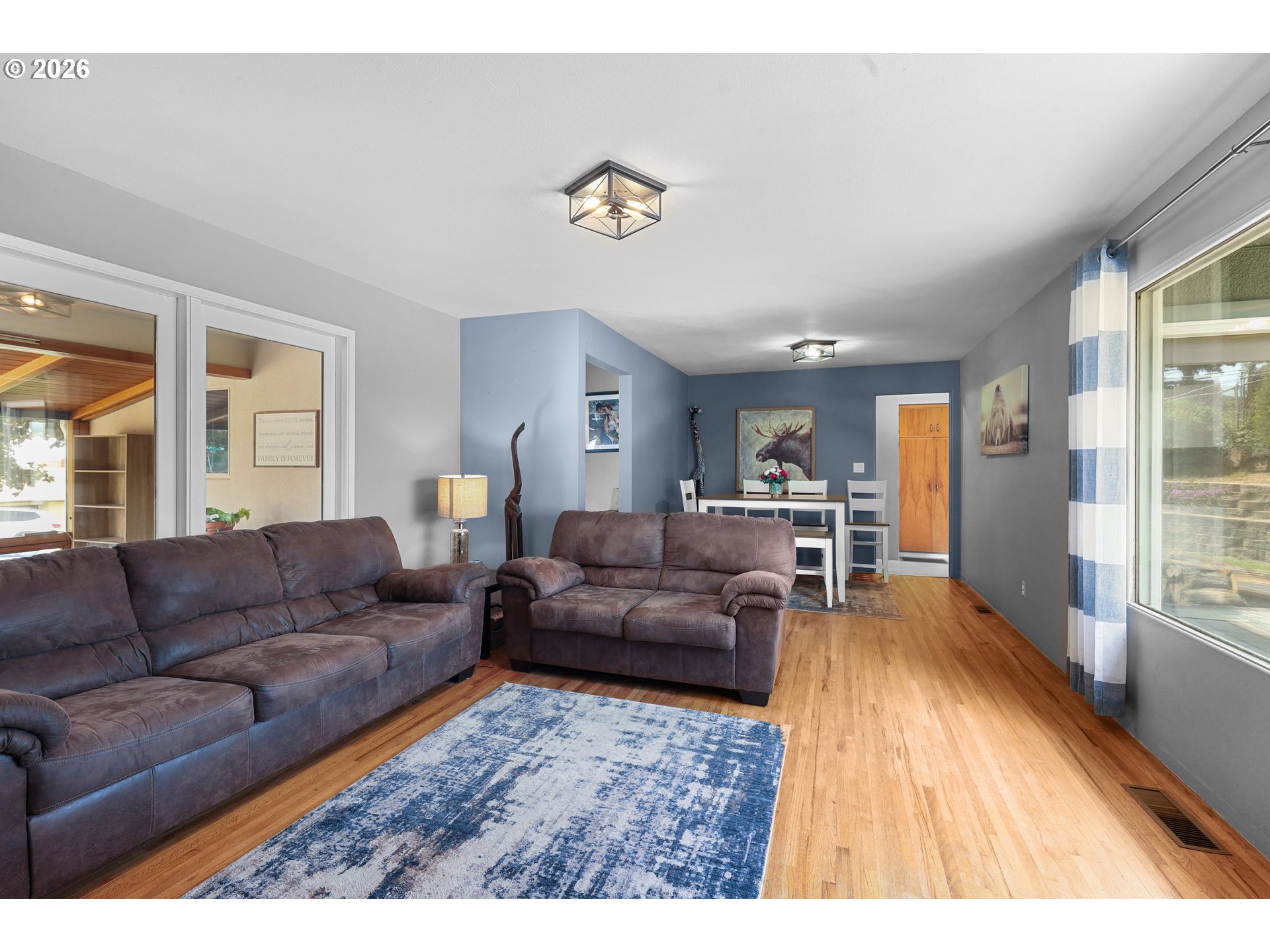 1321 Northwest King Avenue Pendleton, OR 97801 - Photo 12 of 37