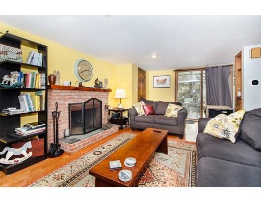 58 Florence Road Waltham, MA 02453 - Photo 4 of 17 Gallery Image 4