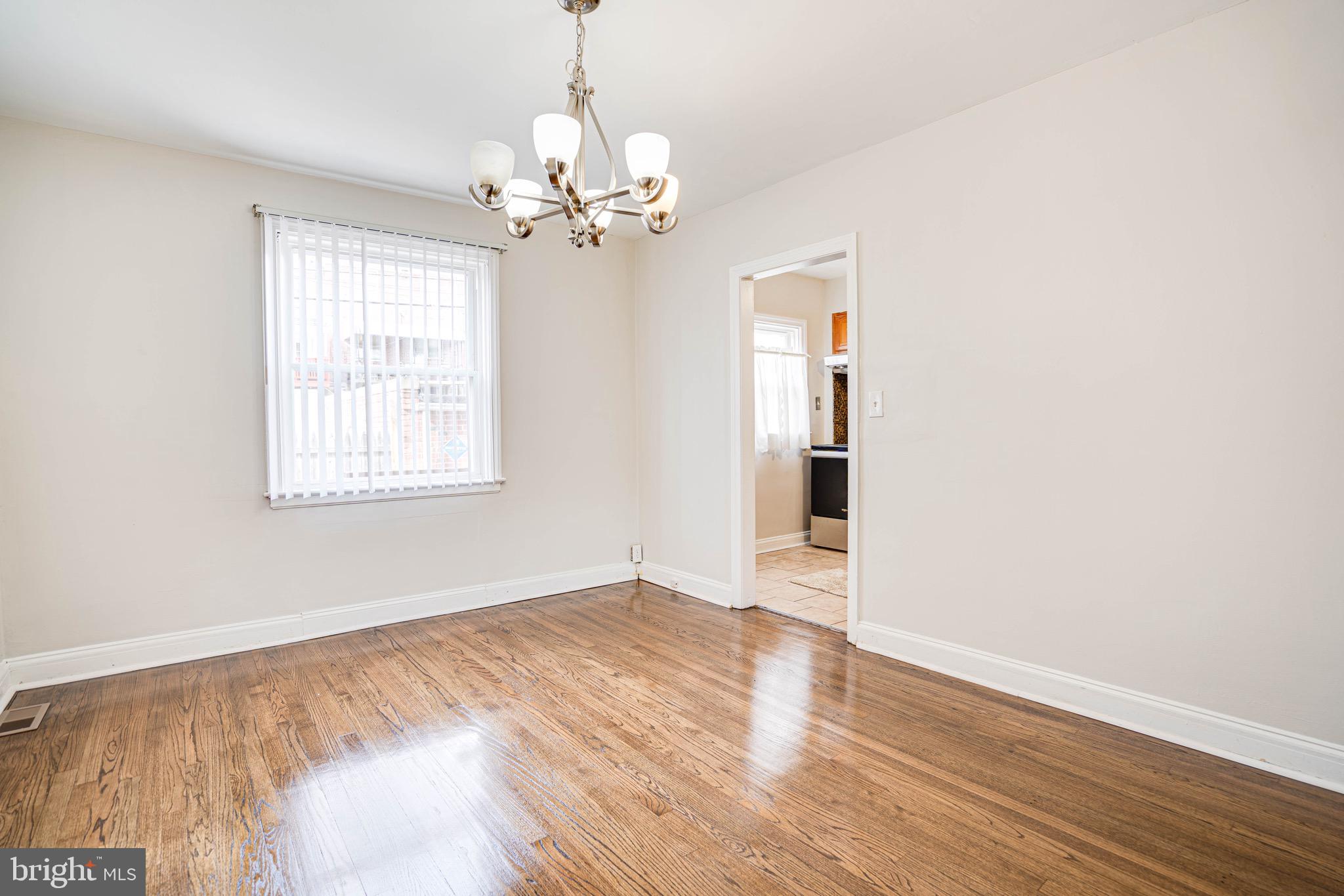 3912 Yolando Road Baltimore, MD 21218 - Photo 7 of 39