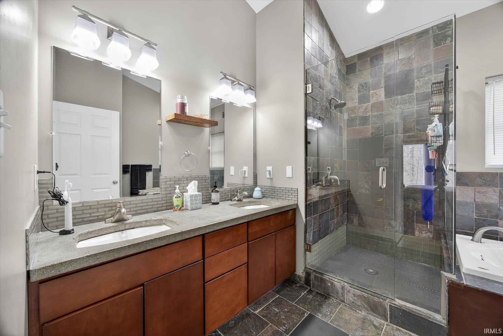 5304 East State Road Bloomington, IN 47401 - Photo 25 of 28