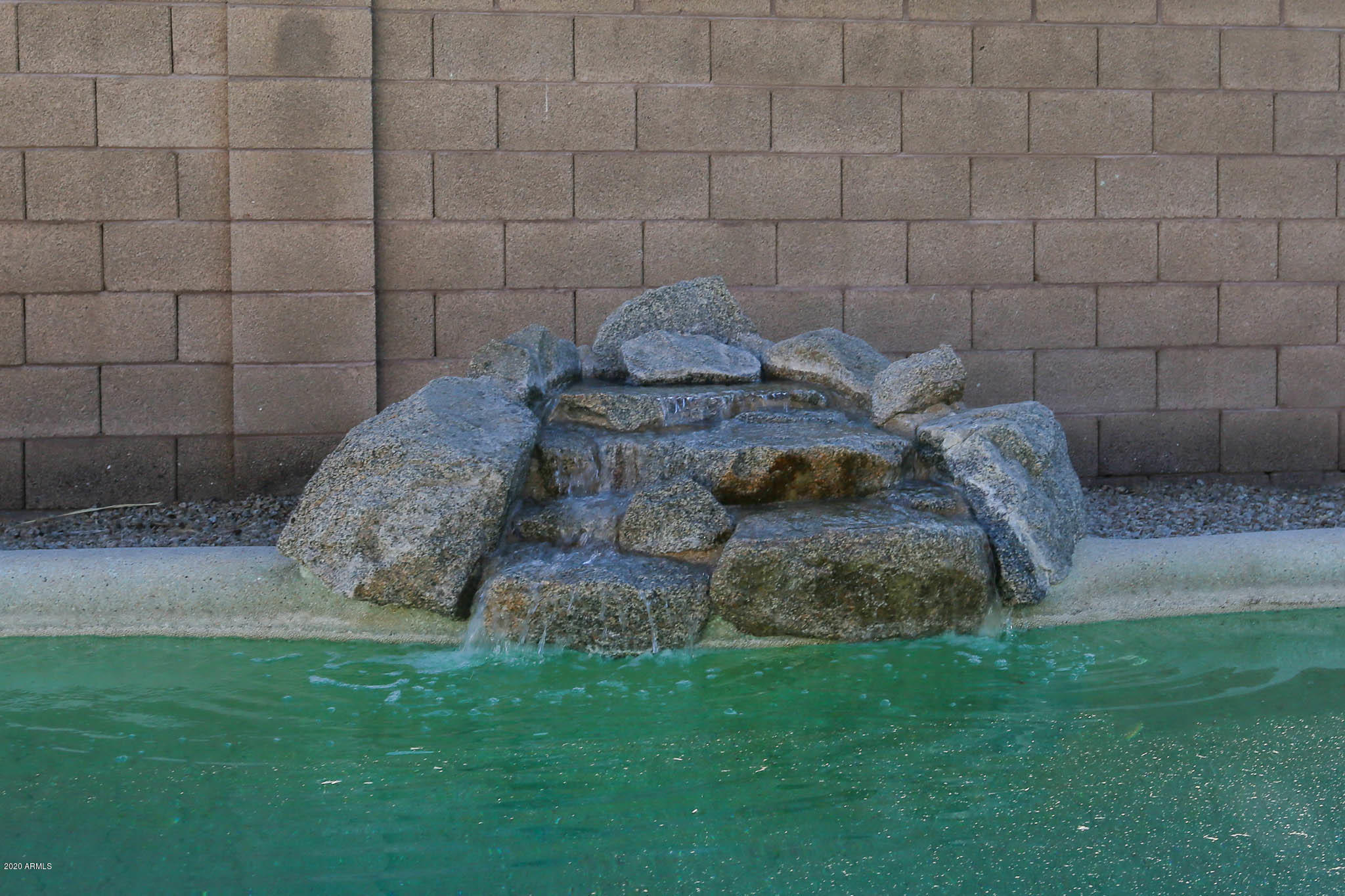2083 East Willow Wick Road Gilbert, AZ 85296 - Photo 32 of 39 Water Feature