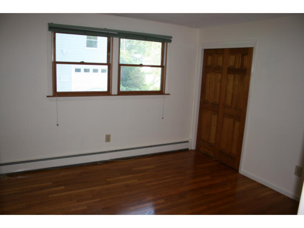 26 Harding Road Portsmouth, NH 03801 - Photo 15 of 29