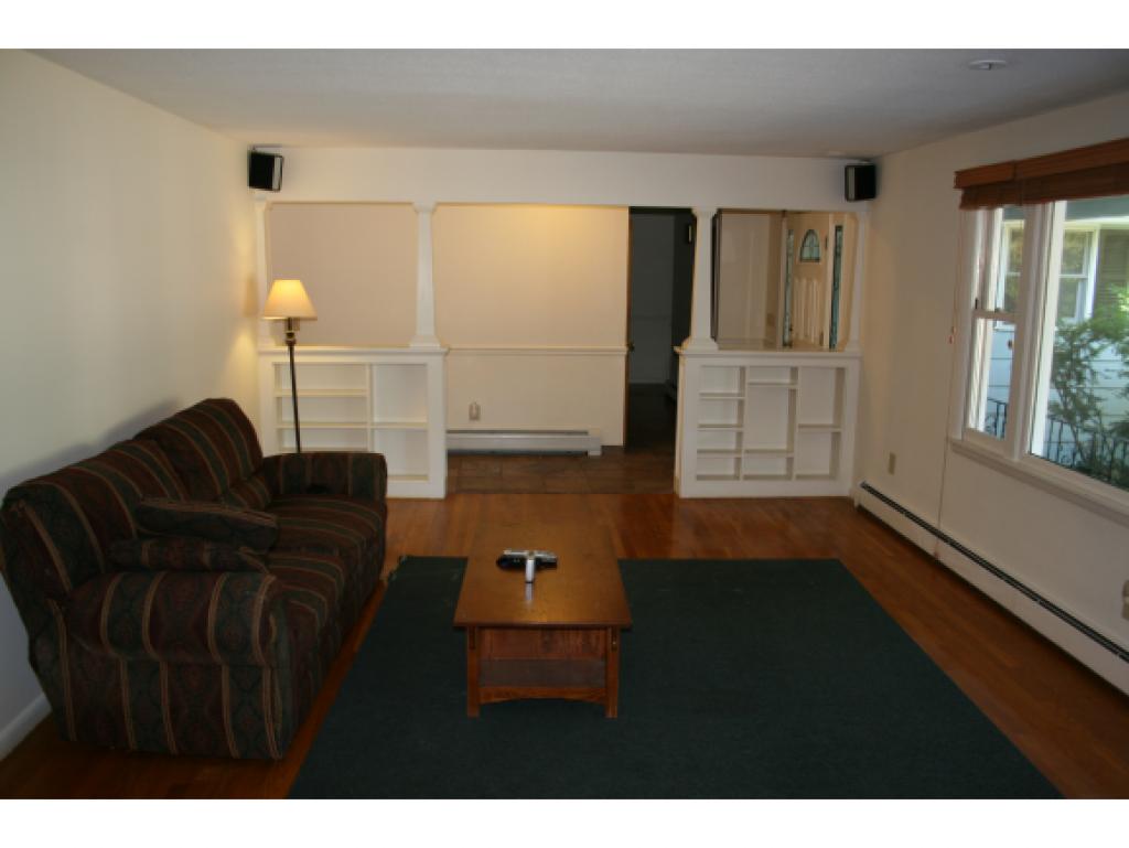26 Harding Road Portsmouth, NH 03801 - Photo 9 of 29