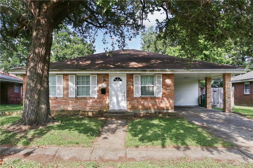 709 Fielding Avenue Gretna, LA 70056 - Photo 1 of 15