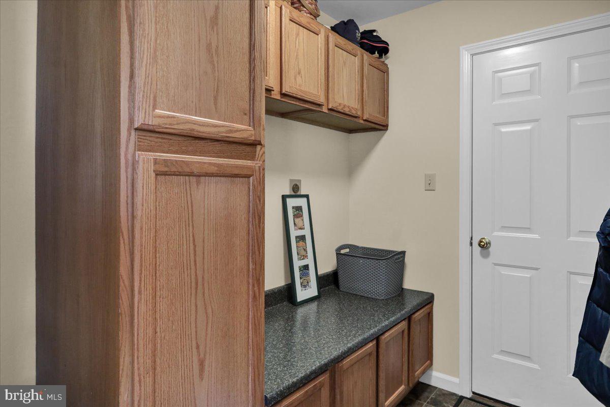 1129 Pepper Ridge Drive Reading, PA 19606 - Photo 17 of 42 Mud room or upstairs laundry