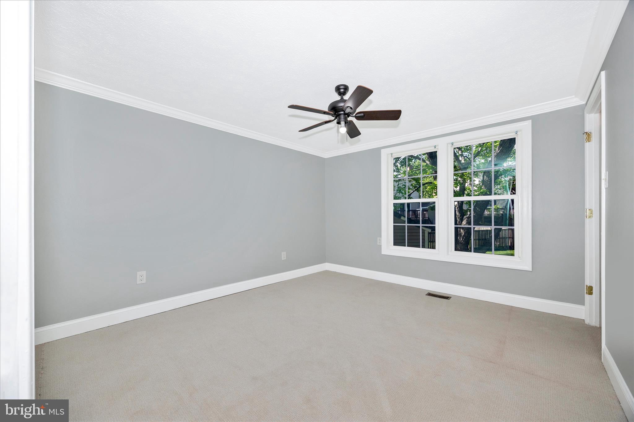 101 Andover Court Frederick, MD 21702 - Photo 9 of 29 an empty room with a window