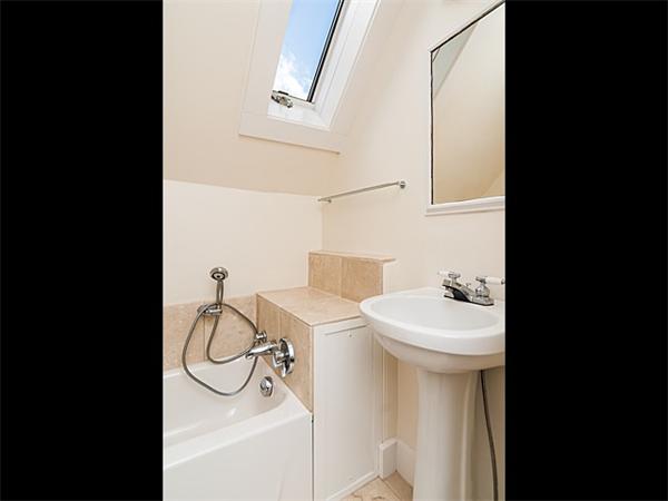 184 Pine Ridge Road Newton, MA 02468 - Photo 20 of 23