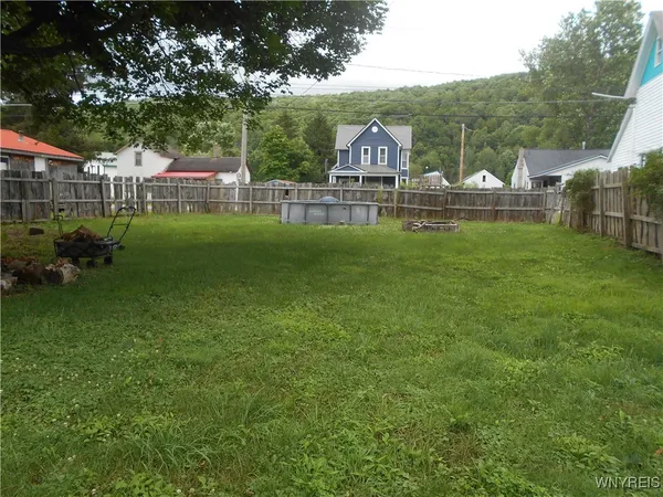 $119,500 | 4986 Highway 219, Great Valley, NY 14741