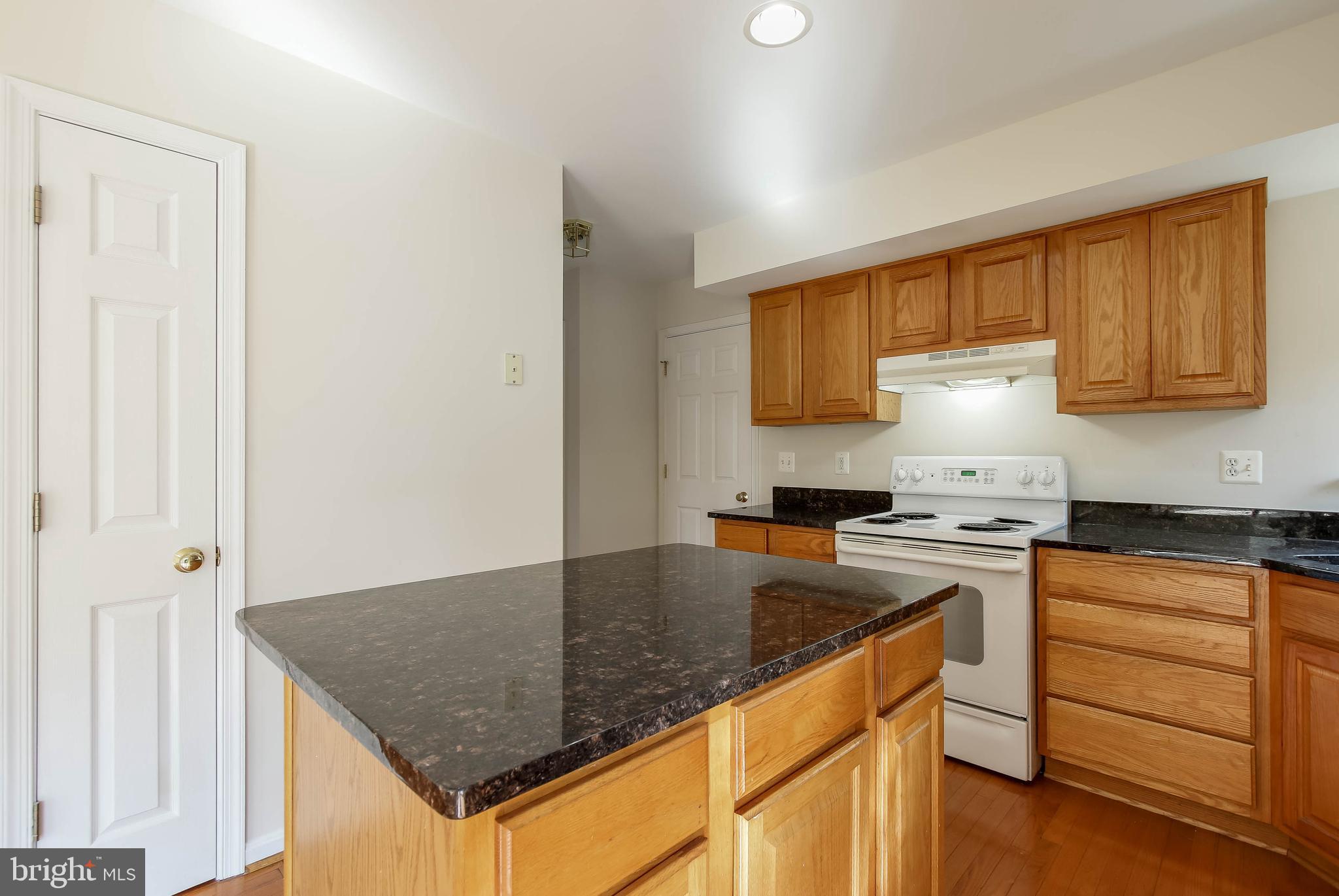 9523 Rommel Drive Columbia, MD 21046 - Photo 19 of 55