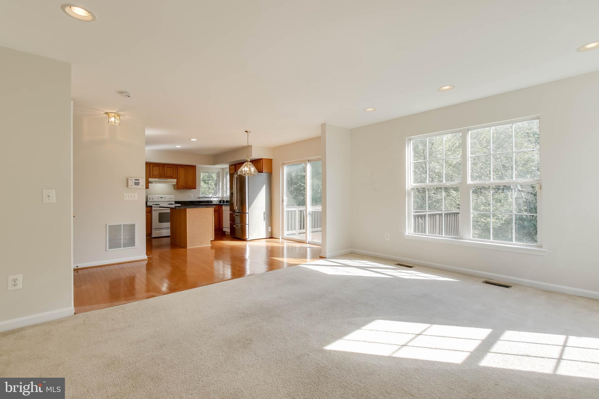 9523 Rommel Drive Columbia, MD 21046 - Photo 5 of 55 Family room off Kitchen