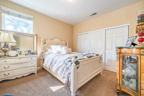 $849,900 | 9655 North Willey Court, Fresno, CA 93720