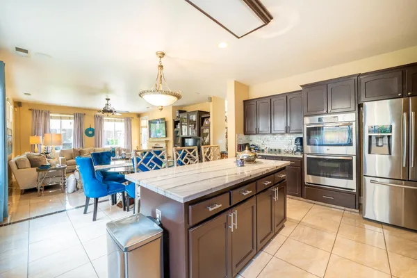 $849,900 | 9655 North Willey Court, Fresno, CA 93720