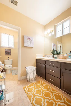 $849,900 | 9655 North Willey Court, Fresno, CA 93720