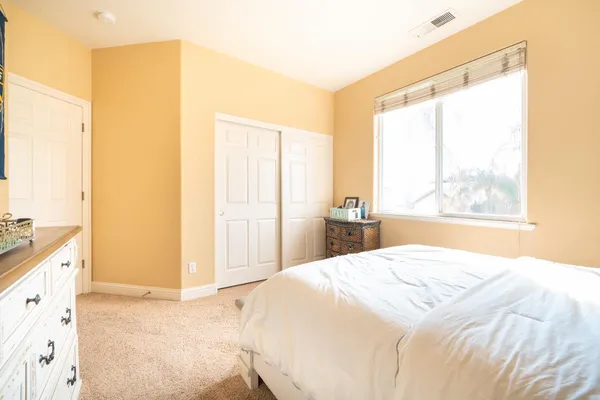 $849,900 | 9655 North Willey Court, Fresno, CA 93720