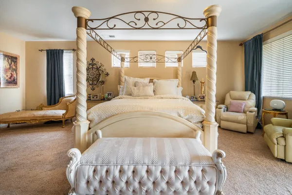 $849,900 | 9655 North Willey Court, Fresno, CA 93720