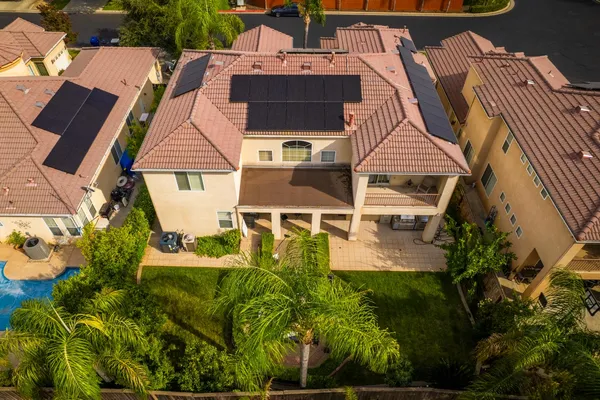 $849,900 | 9655 North Willey Court, Fresno, CA 93720