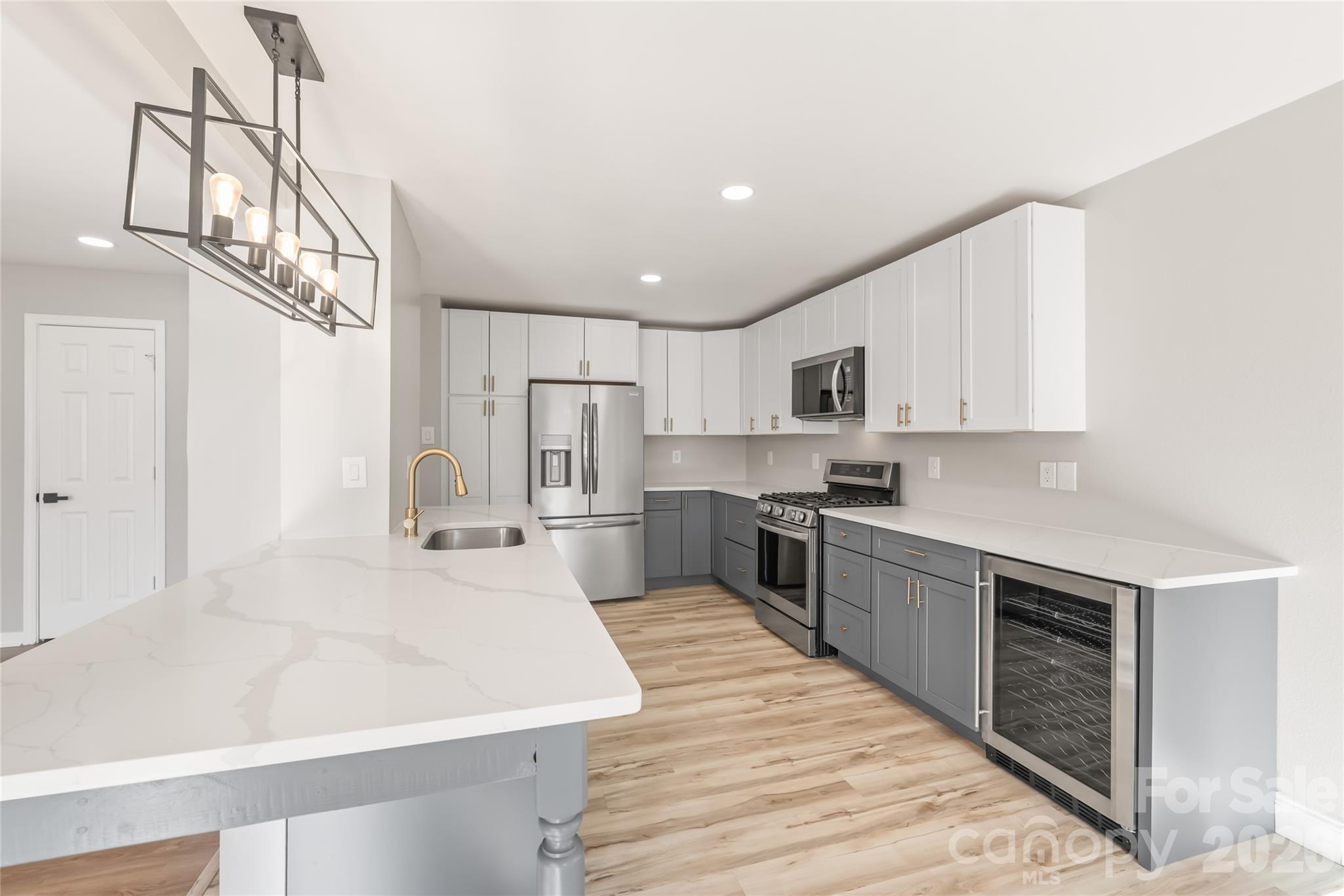 1114 Fenwick Court Clover, SC 29710 - Photo 13 of 47