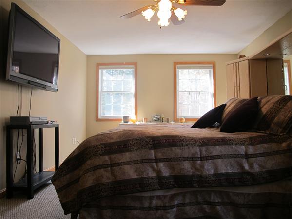 152 New Templeton Road Hubbardston, MA 01452 - Photo 14 of 30 Gallery Image 14