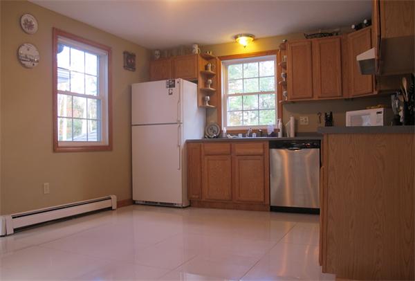 152 New Templeton Road Hubbardston, MA 01452 - Photo 6 of 30 Gallery Image 6