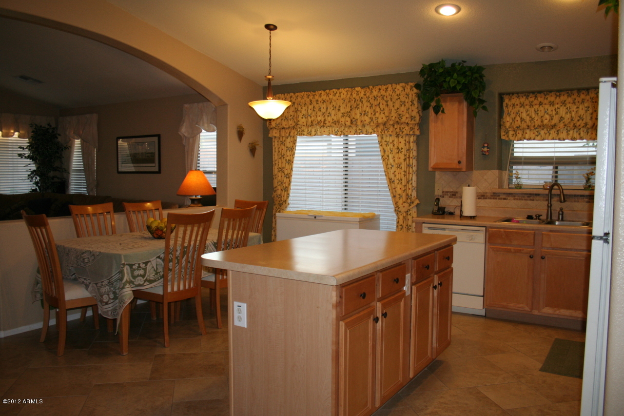 3847 East Simpson Road Gilbert, AZ 85297 - Photo 11 of 35 Kitchen to casual dining