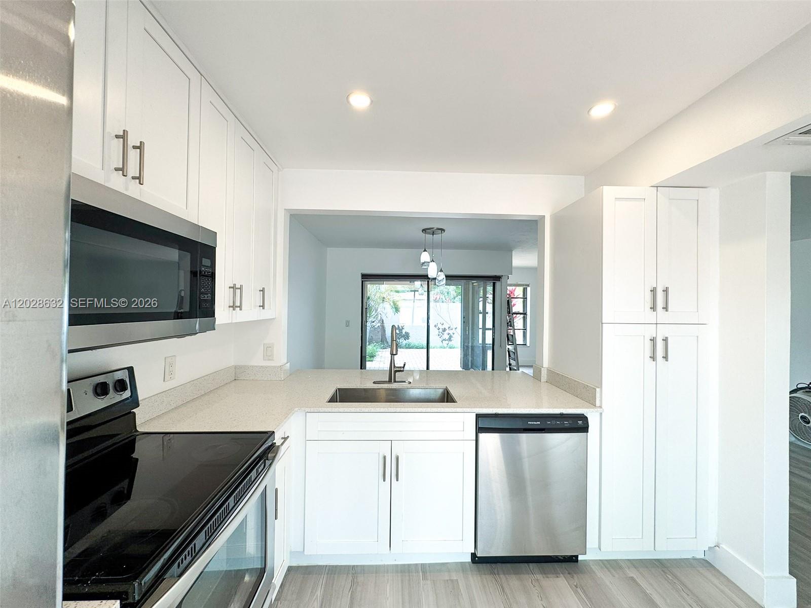 13544 Southwest 110th Terrace Miami, FL 33186 - Photo 14 of 29