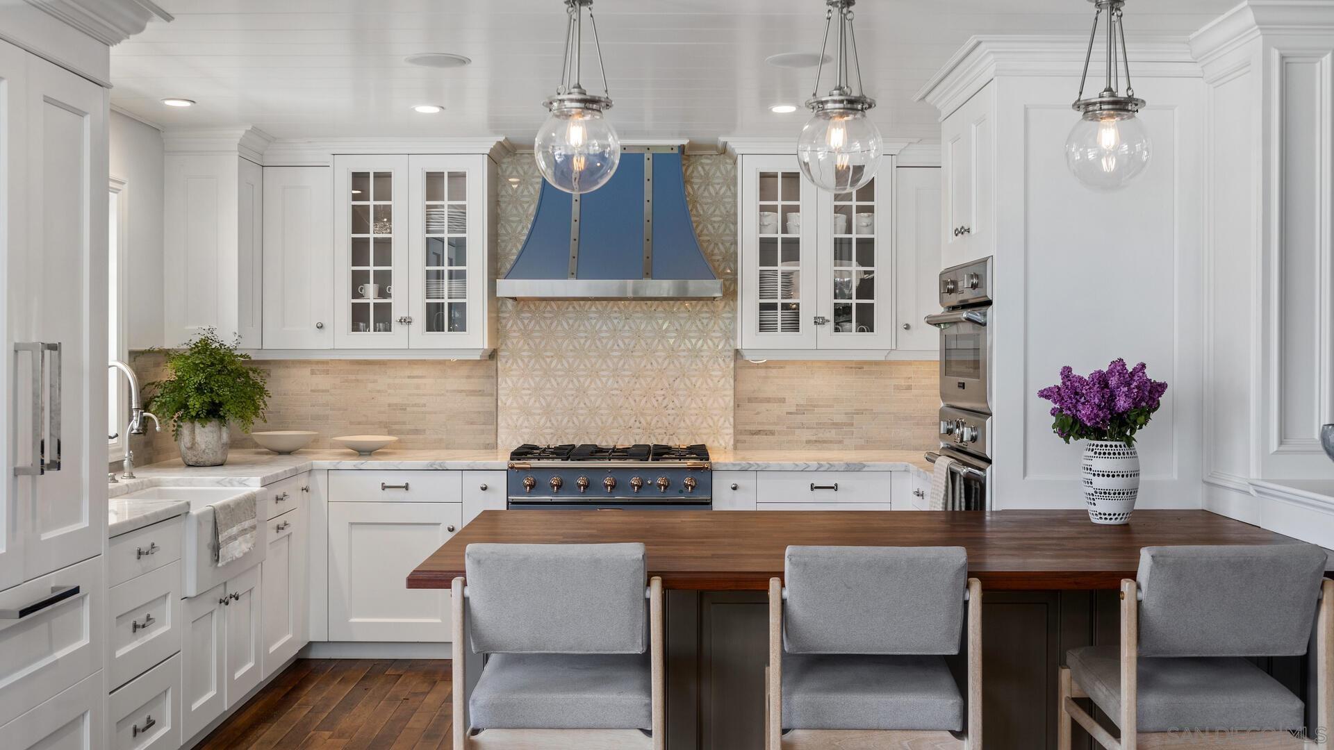 219 27th Street Del Mar, CA 92014 - Photo 3 of 33