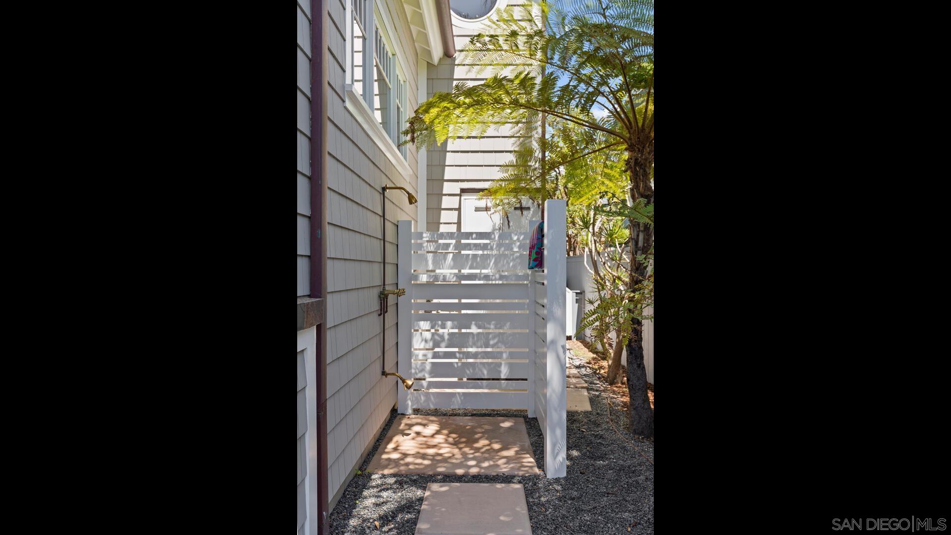 219 27th Street Del Mar, CA 92014 - Photo 32 of 33