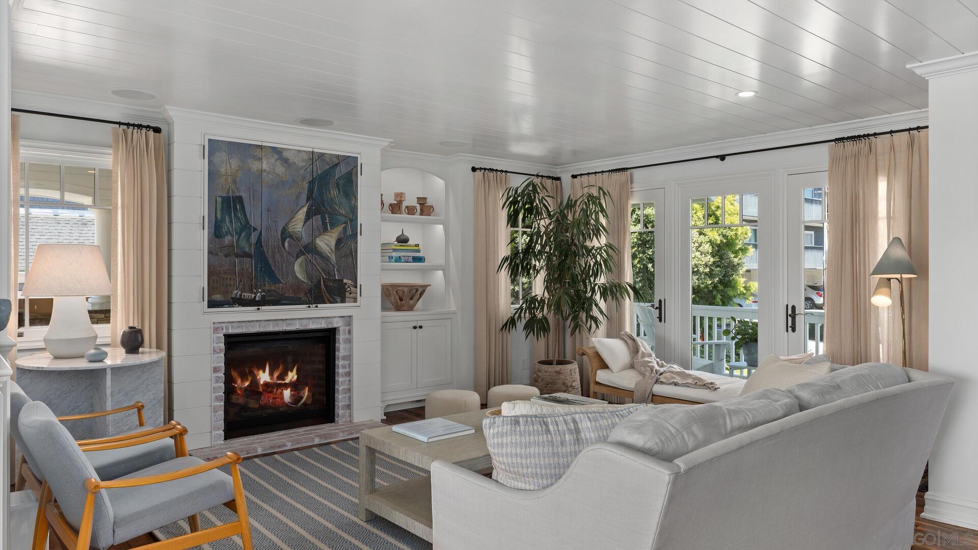 219 27th Street Del Mar, CA 92014 - Photo 9 of 33