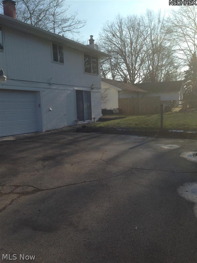 2618 North Road Southeast Warren, OH 44484 - Photo 4 of 17 Gallery Image 4