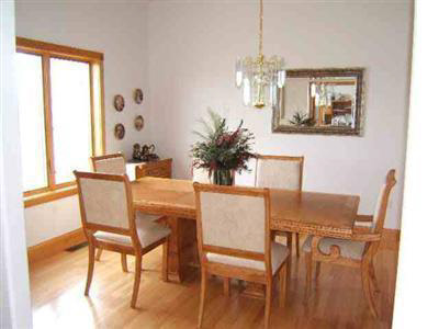 11011 Carpenter Road Flushing, MI 48433 - Photo 6 of 11 20279629-5.JPG