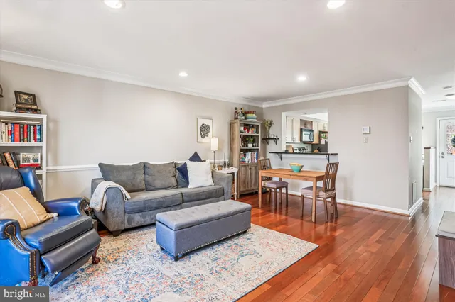 $474,900 | 10535 Englishman Drive, Unit 183, Rockville, MD 20852