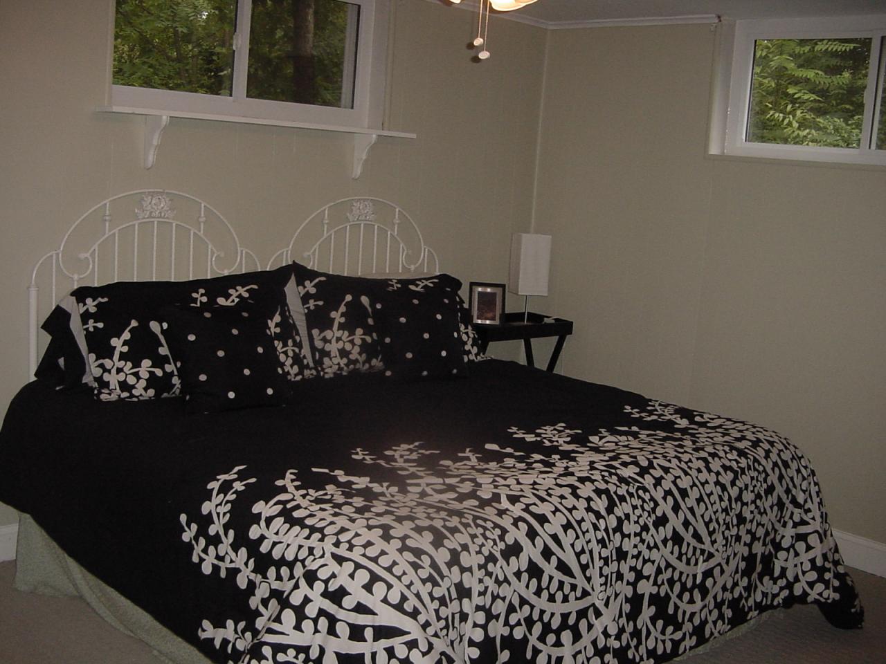 1555 Eton Road Southwest Roanoke, VA 24018 - Photo 13 of 24 Bedroom 4