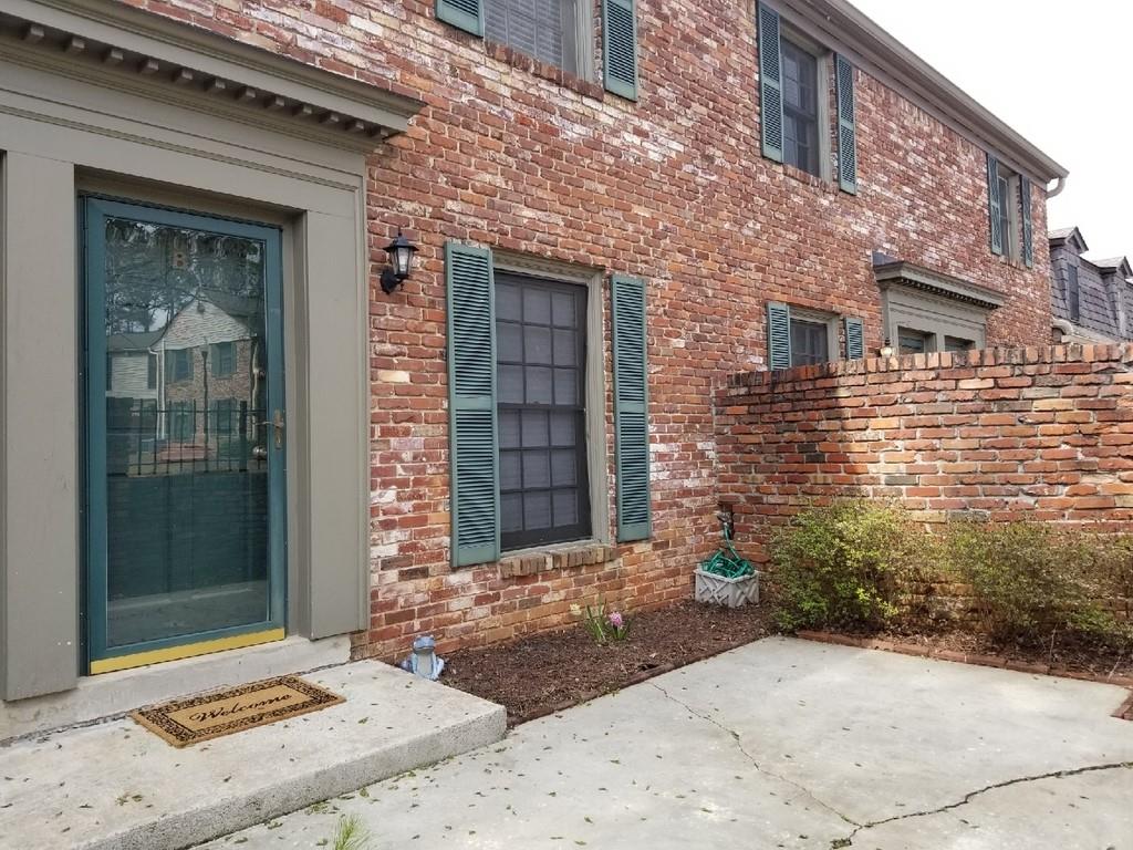 3113 Colonial Way, Unit B Atlanta, GA 30341 - Photo 1 of 1 Front Exterior with Courtyard