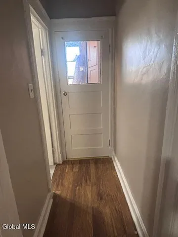 $1,400 | 455 Bradford Street, Unit 2, Albany, NY 12206