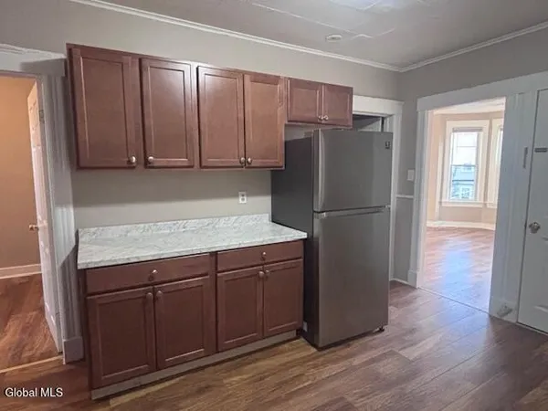 $1,400 | 455 Bradford Street, Unit 2, Albany, NY 12206