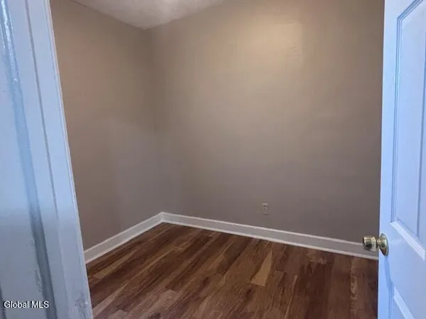 $1,400 | 455 Bradford Street, Unit 2, Albany, NY 12206
