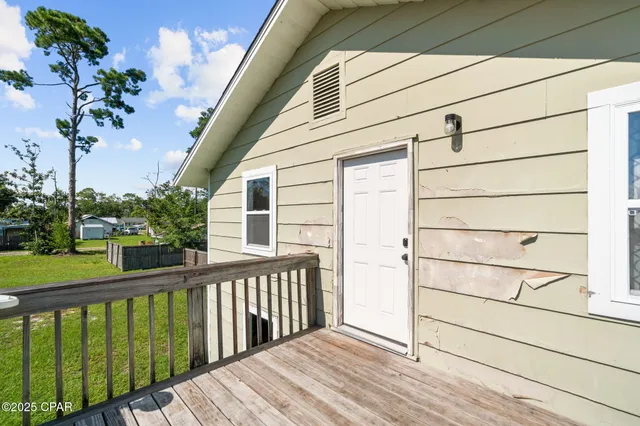 $379,900 | 525 Eighth Street, Port St. Joe, FL 32456