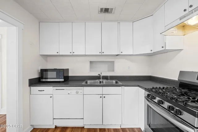 $379,900 | 525 Eighth Street, Port St. Joe, FL 32456