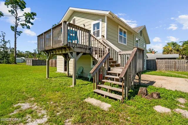 $379,900 | 525 Eighth Street, Port St. Joe, FL 32456