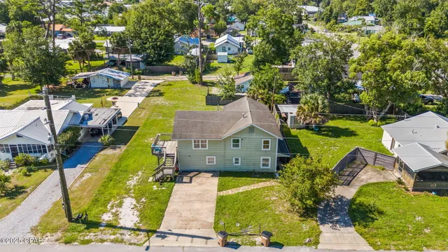 $379,900 | 525 Eighth Street, Port St. Joe, FL 32456