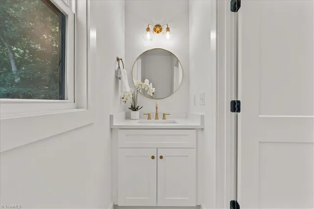 $260,000 | 210 South Carter Street, Liberty, NC 27298